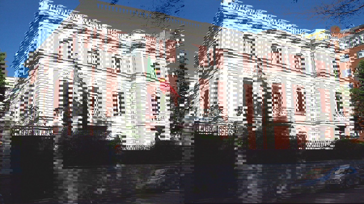 البرتغال تضع حدا لتجارة بيع التأشيرات للإيرانيين‎