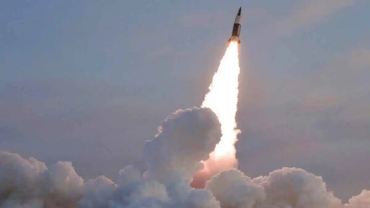 كوريا الجنوبية تعقد اجتماعًا عاجلًا بعد إطلاق صاروخ شمالي