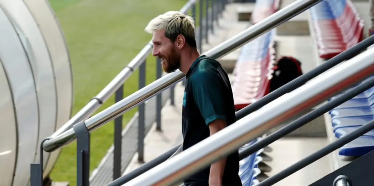 برشلونة يخسر وميسي يحتفل (صور)