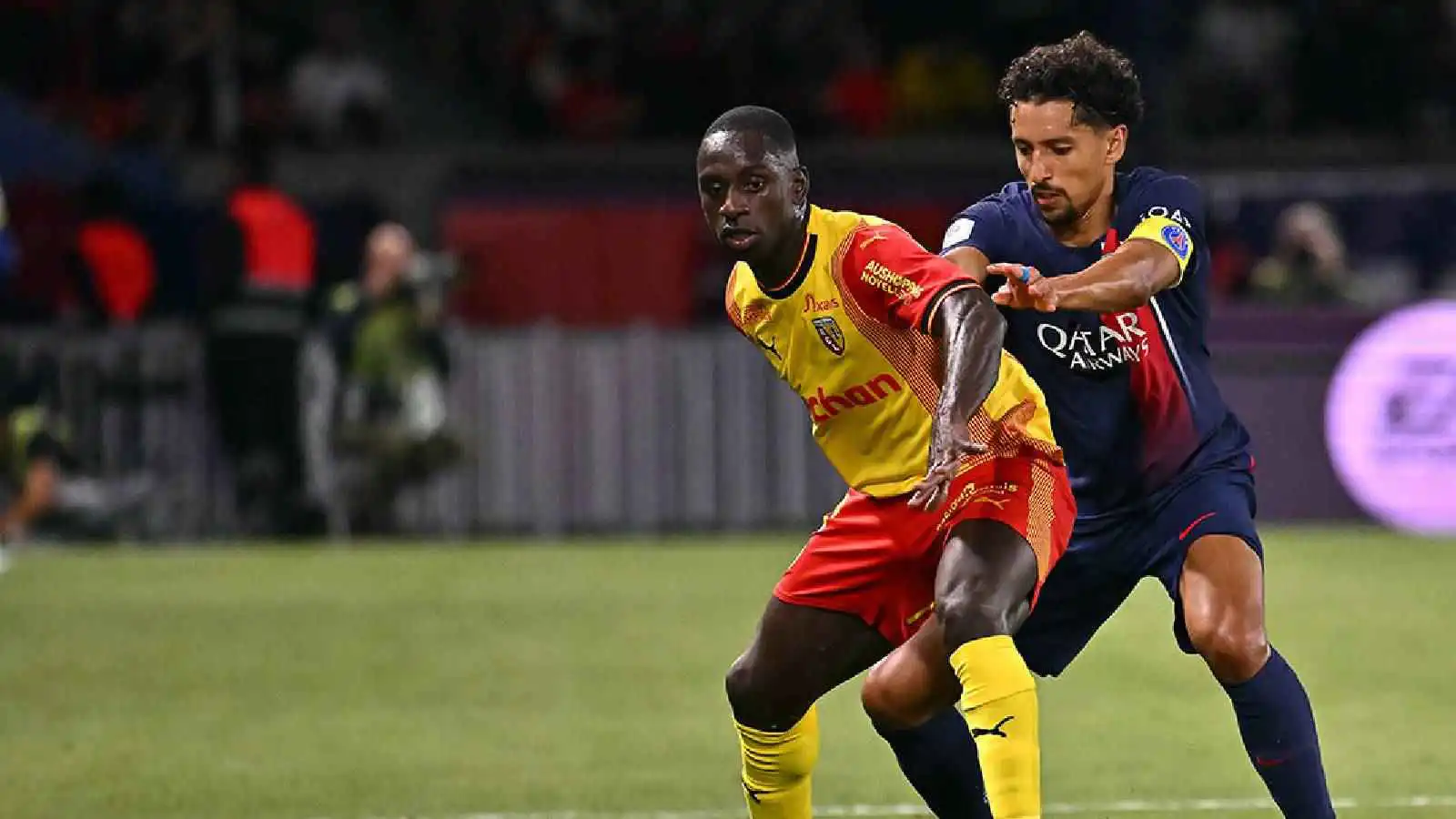 في بيان ناري.. لانس يصدم باريس سان جيرمان قبل موقعة ليفربول