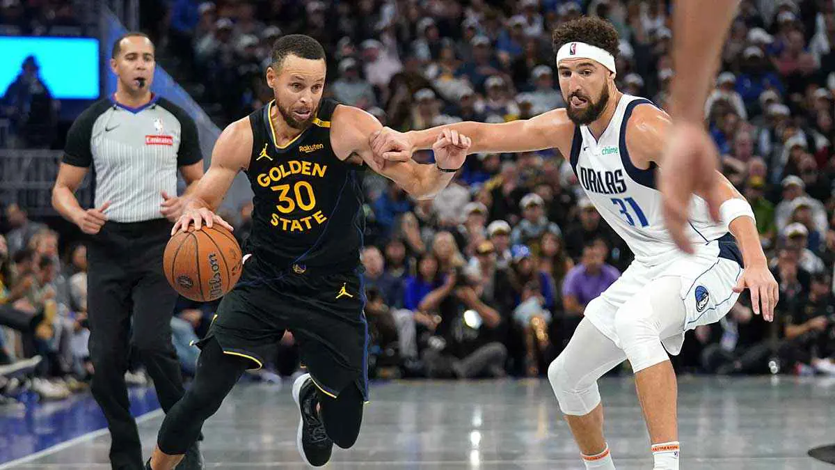 كري يفسد عودة تومسون لسان فرانسيسكو في فوز وريورز على مافريكس