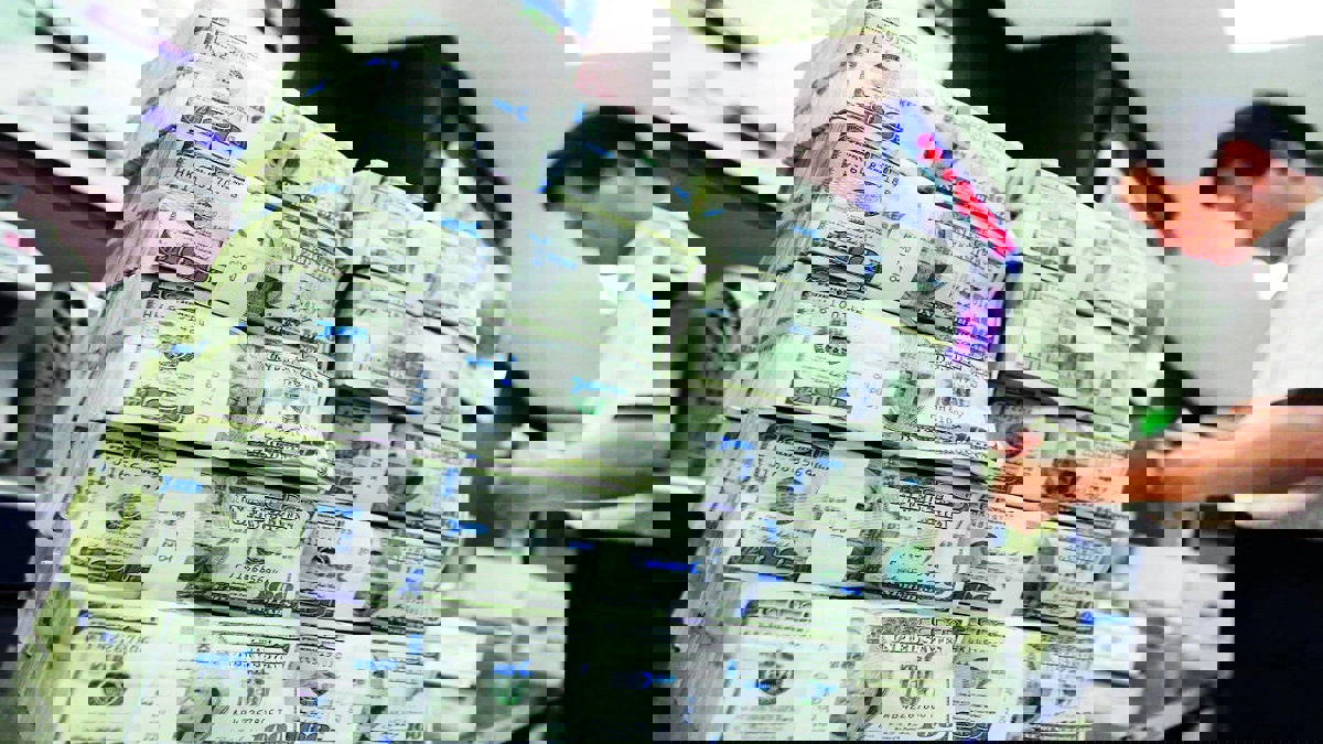 18مصرفًا عربيًا ضمن قائمة أكبر 100 بنك في العالم‎