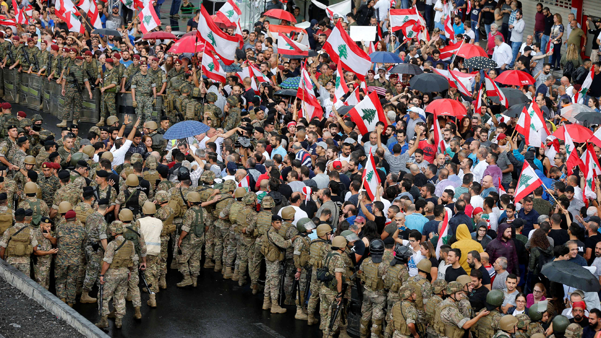 كيف علق اللبنانيون على كلمة الرئيس عون؟