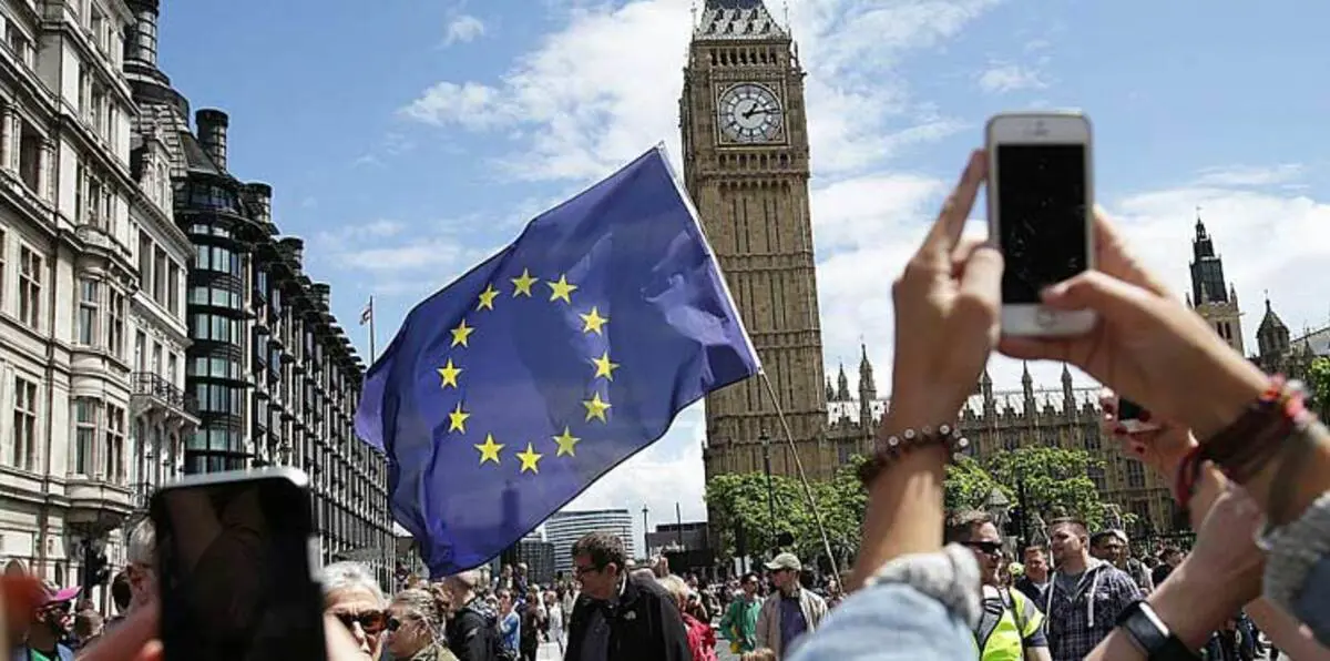 تكاليف باهظة تنتظر البريطانيين للخروج من الاتحاد الأوروبي