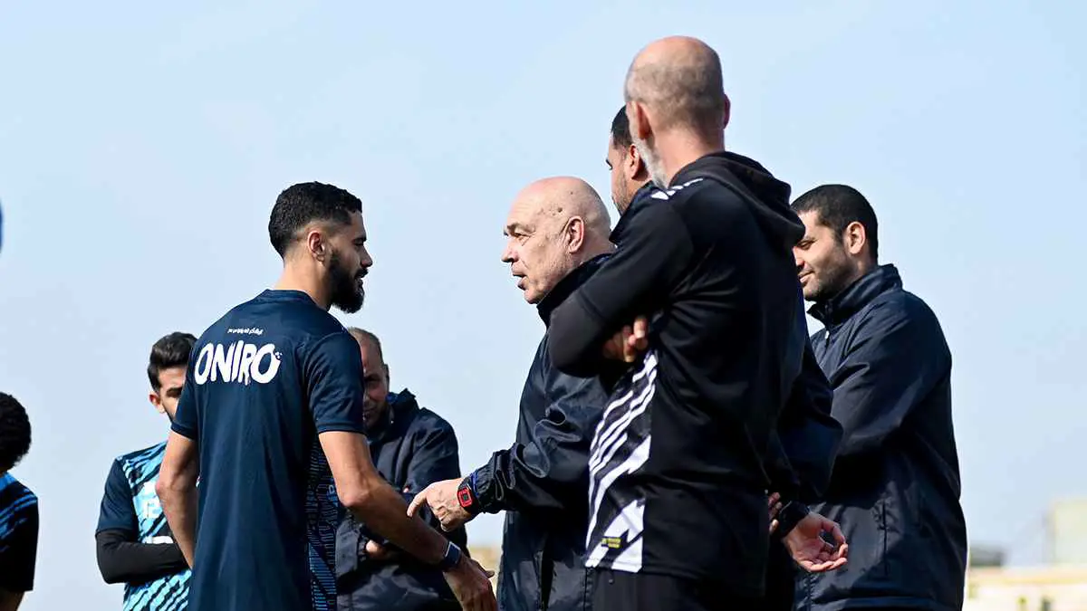 "فتوح كلمة السر".. بنتايك يفاجئ الزمالك بطلب صادم