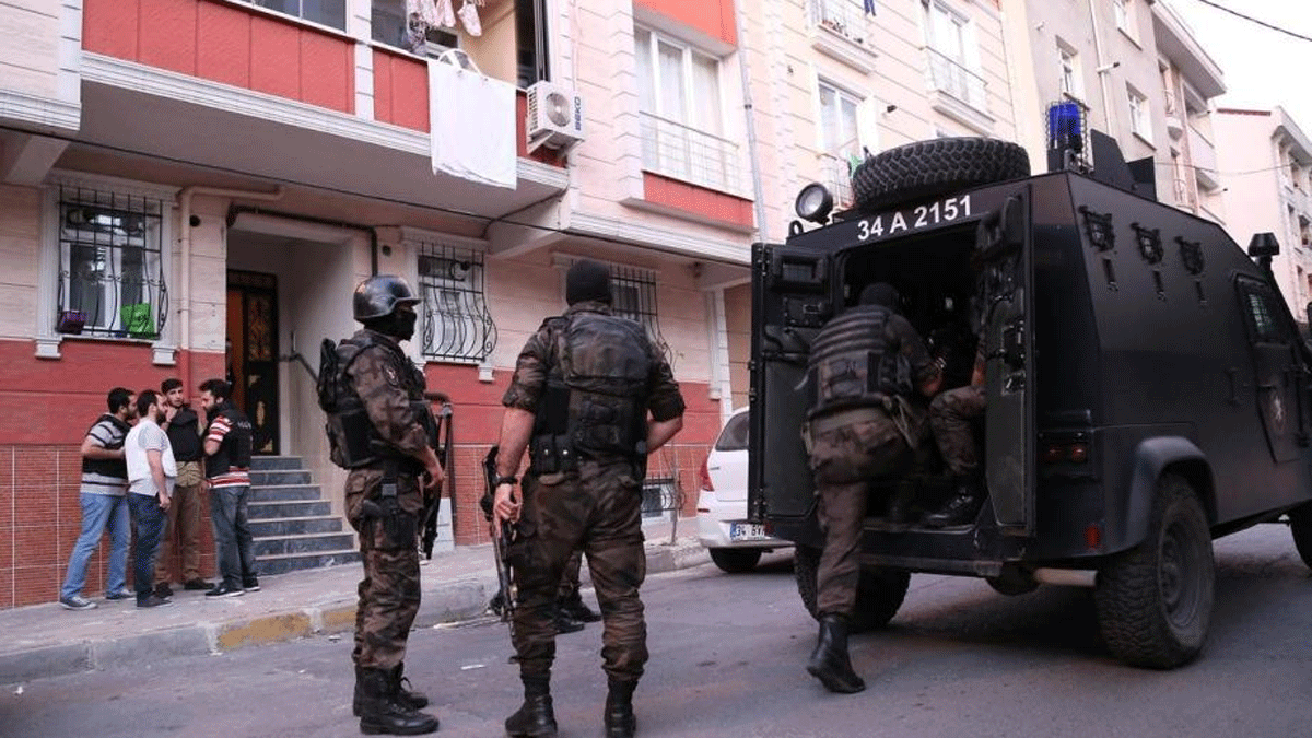 تركيا تأمر باعتقال 238 شخصا مشتبها بصلاتهم بفتح الله كولن