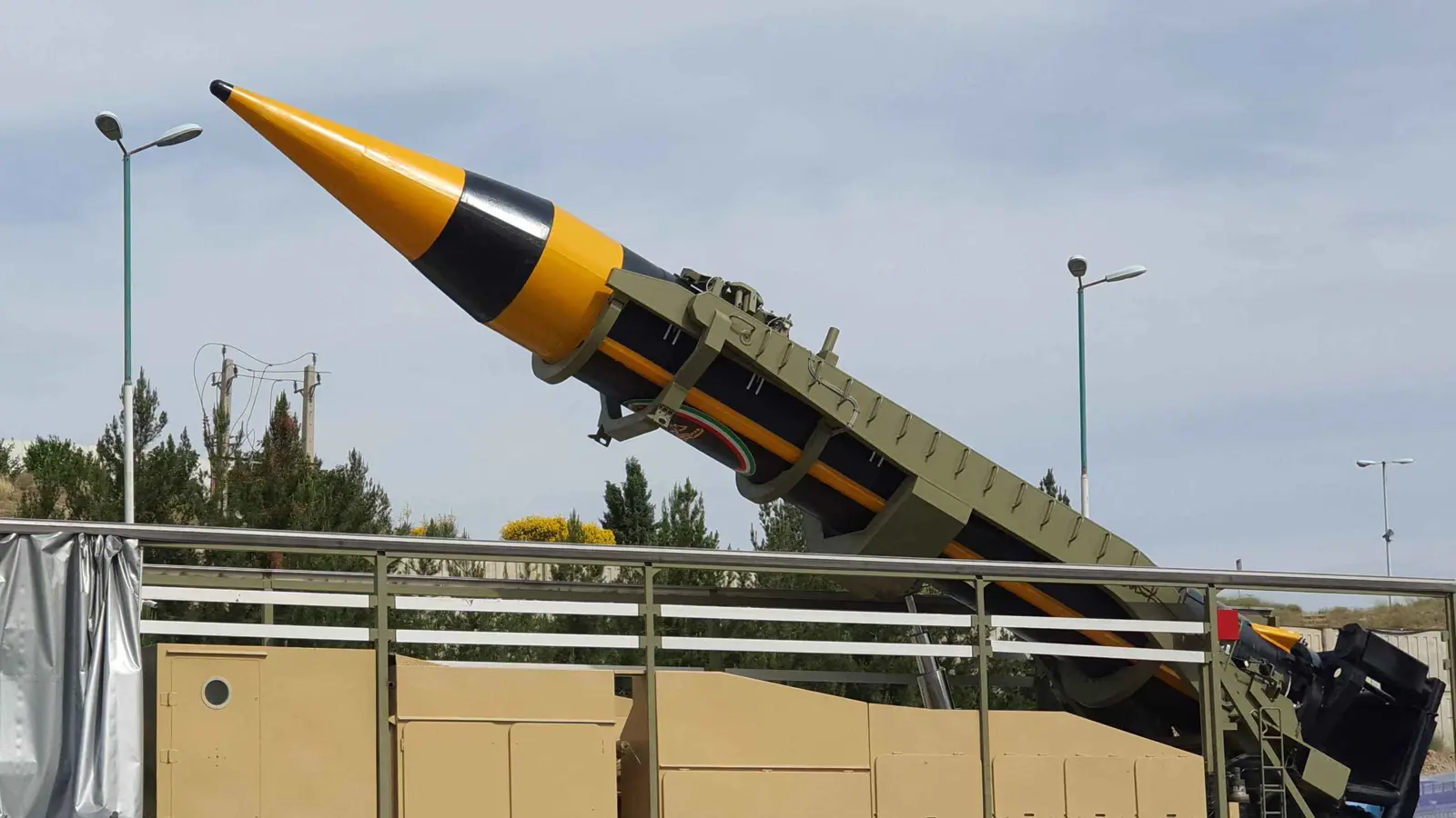 "ضربة كبيرة" من الشرق.. تقديرات أمريكية جديدة بشأن "الانتقام الإيراني"