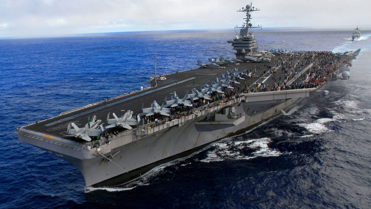 فوربس: هل ترضخ طهران لتحذيرات واشنطن عبر القاذفات الأمريكية الثقيلة على الحدود الإيرانية؟