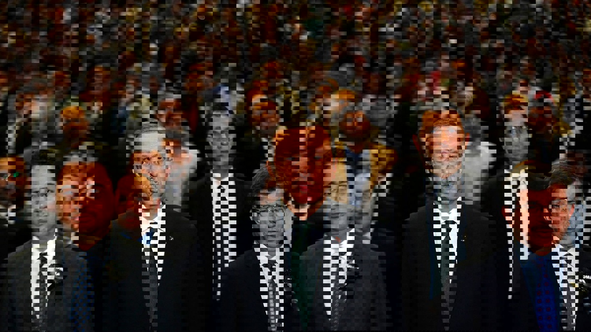 كشف قائمة الأعضاء المؤسسين.. "باباجان" يحصن حزبه الجديد بشركاء أردوغان السابقين