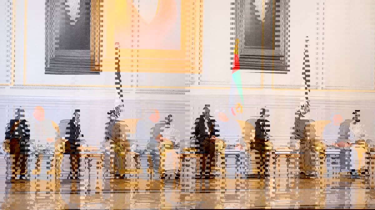 رئيس الإمارات يتقبل تعازي قادة وزعماء في وفاة الشيخ خليفة بن زايد