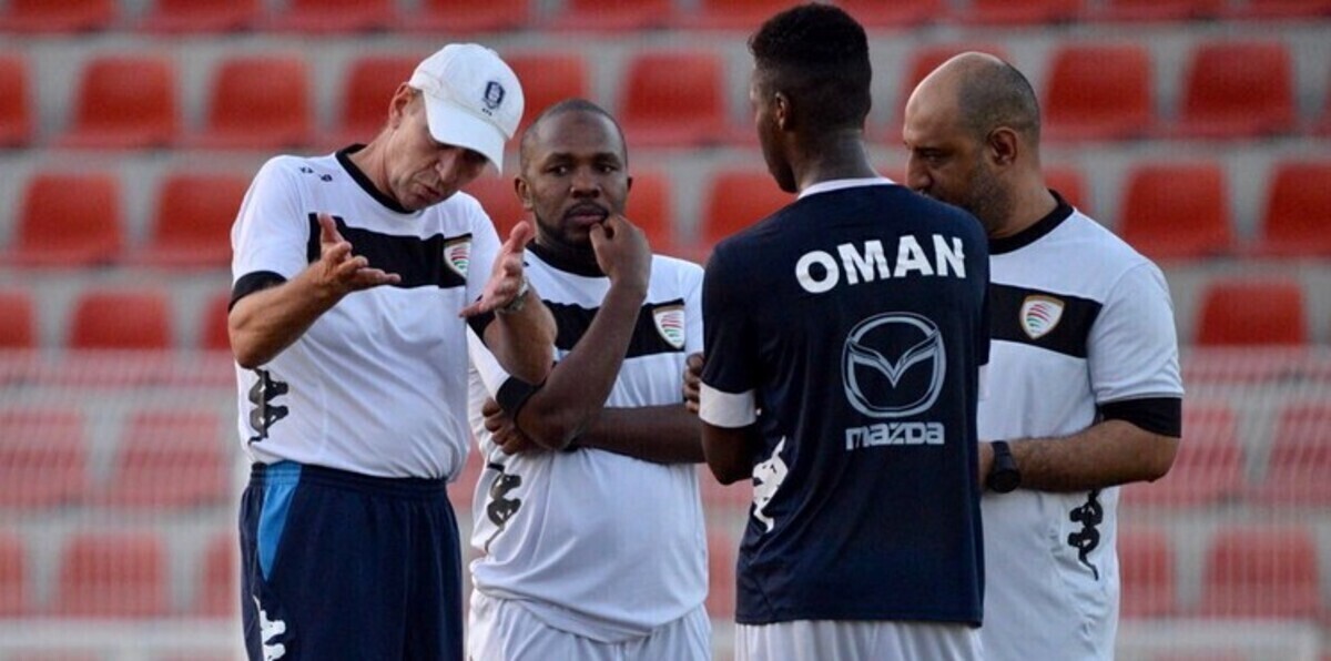 بعد وفاة شقيقته.. بيم فيربيك يقود سلطنة عمان أمام بوتان