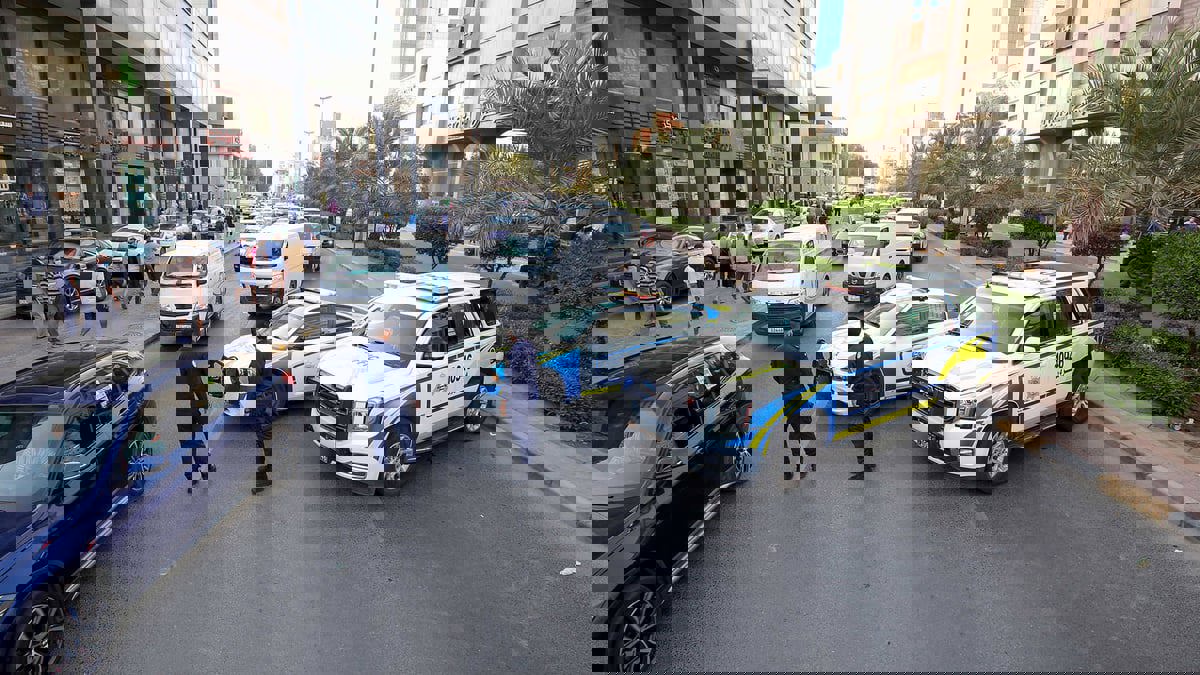 تفاصيل جديدة مثيرة حول وفاة عامل التوصيل الهندي في الكويت