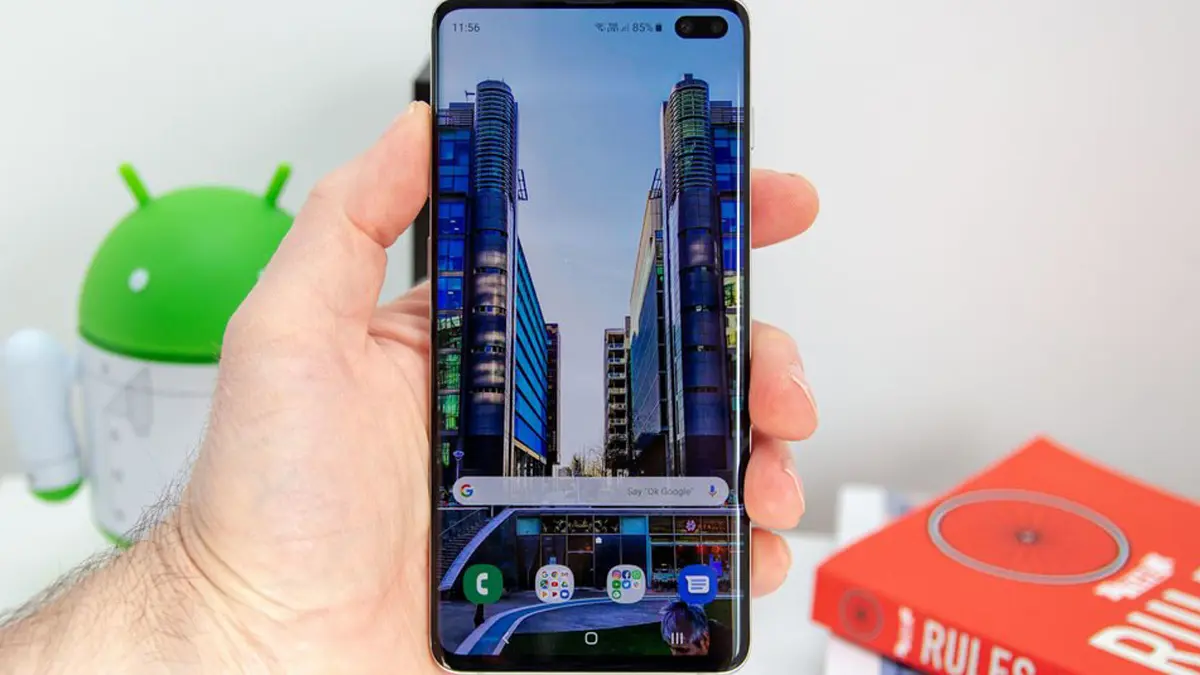 "سامسونغ" تعالج مشكلة مزعجة للمستخدمين في "غلاكسي S10"