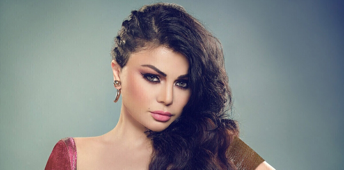 نقابة الموسيقيين المصريين "تنبه" هيفاء وهبي بعد أزمة "الهوت شورت"