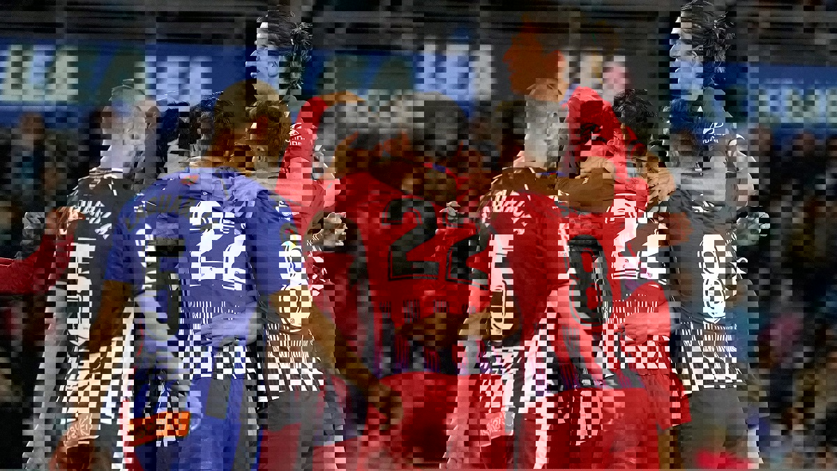 مباراة برشلونة وأتلتيكو مدريد.. كوستا وألفارو موراتا يدعمان كتيبة دييغو سيميوني (صورة)