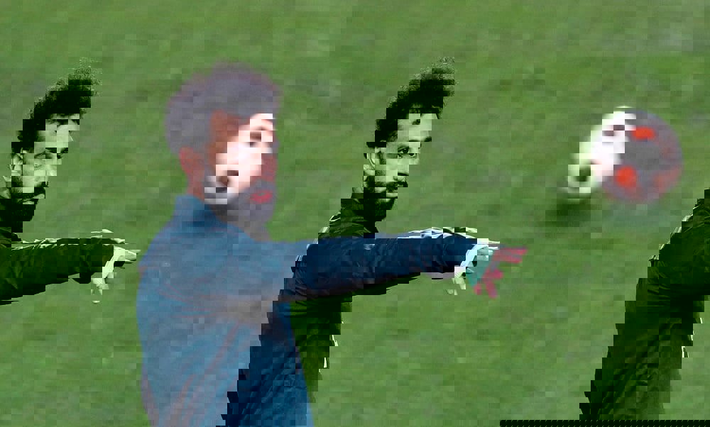 تطور هام.. كواليس أول مكالمة بين حسام حسن وصلاح

