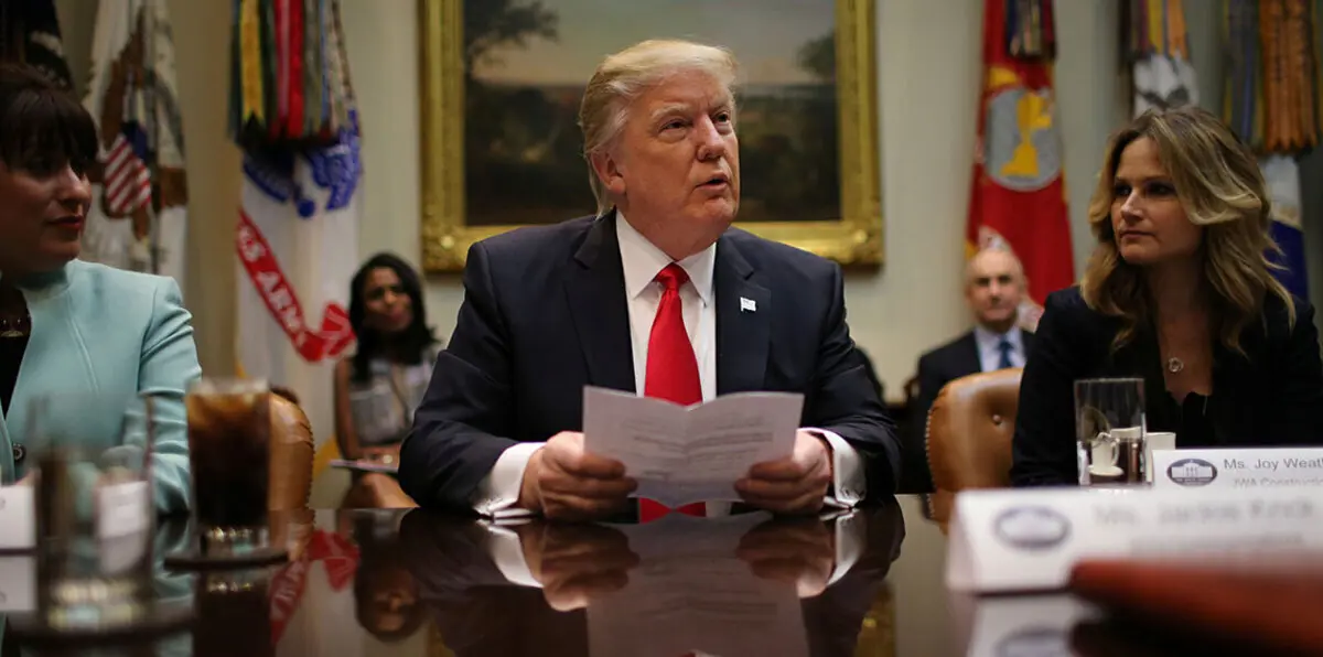 في سابقة.. الخارجية الفرنسية تكذب ترامب بشأن اتفاقية باريس للمناخ