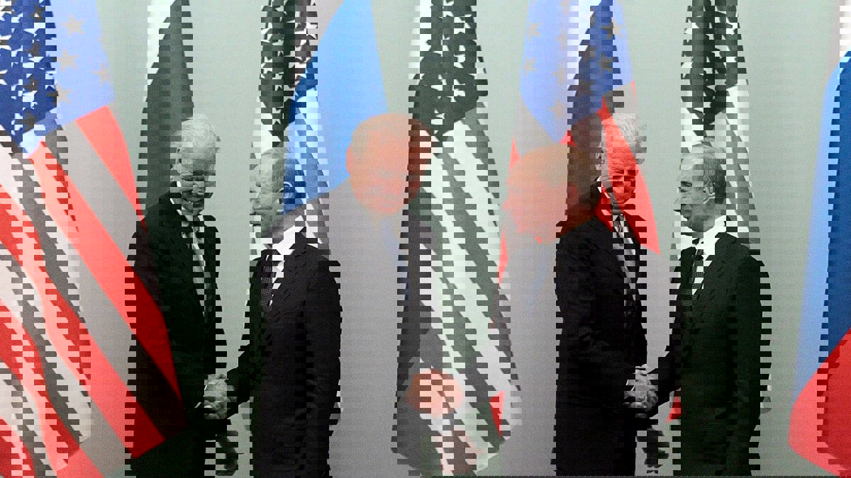 مسؤولون أمريكيون وروس يناقشون ترتيبات قمة بين بايدن وبوتين‎‎