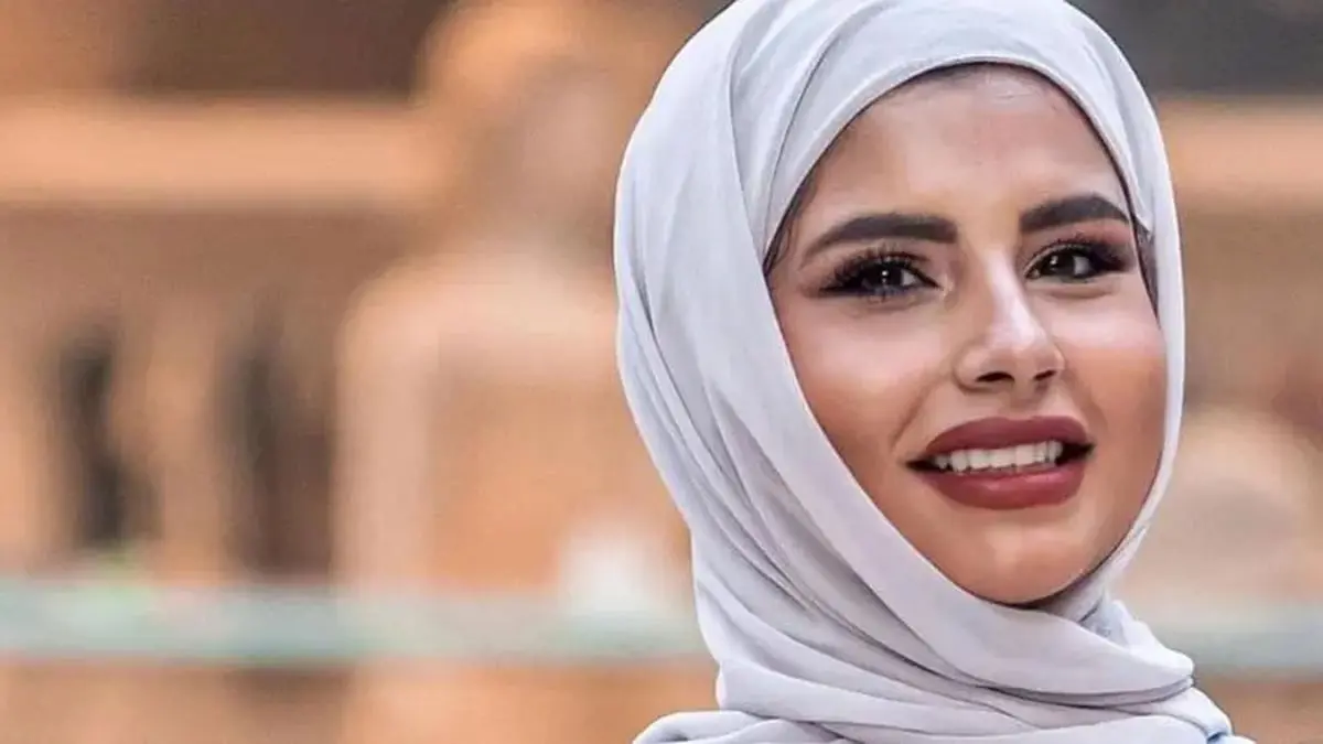 بعد أيام من ارتدائه.. الفنانة الكويتية المعتزلة سعاد سليمان تلمح لخلع النقاب