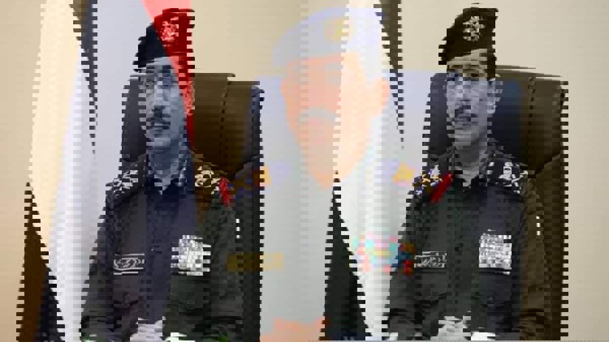 اليمن.. وزير الداخلية يثير جدلا على مواقع التواصل الاجتماعي‎‎