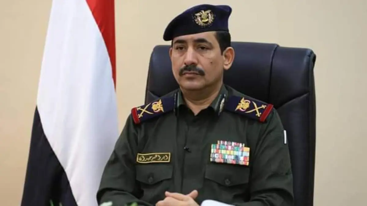 اليمن.. وزير الداخلية يثير جدلا على مواقع التواصل الاجتماعي‎‎