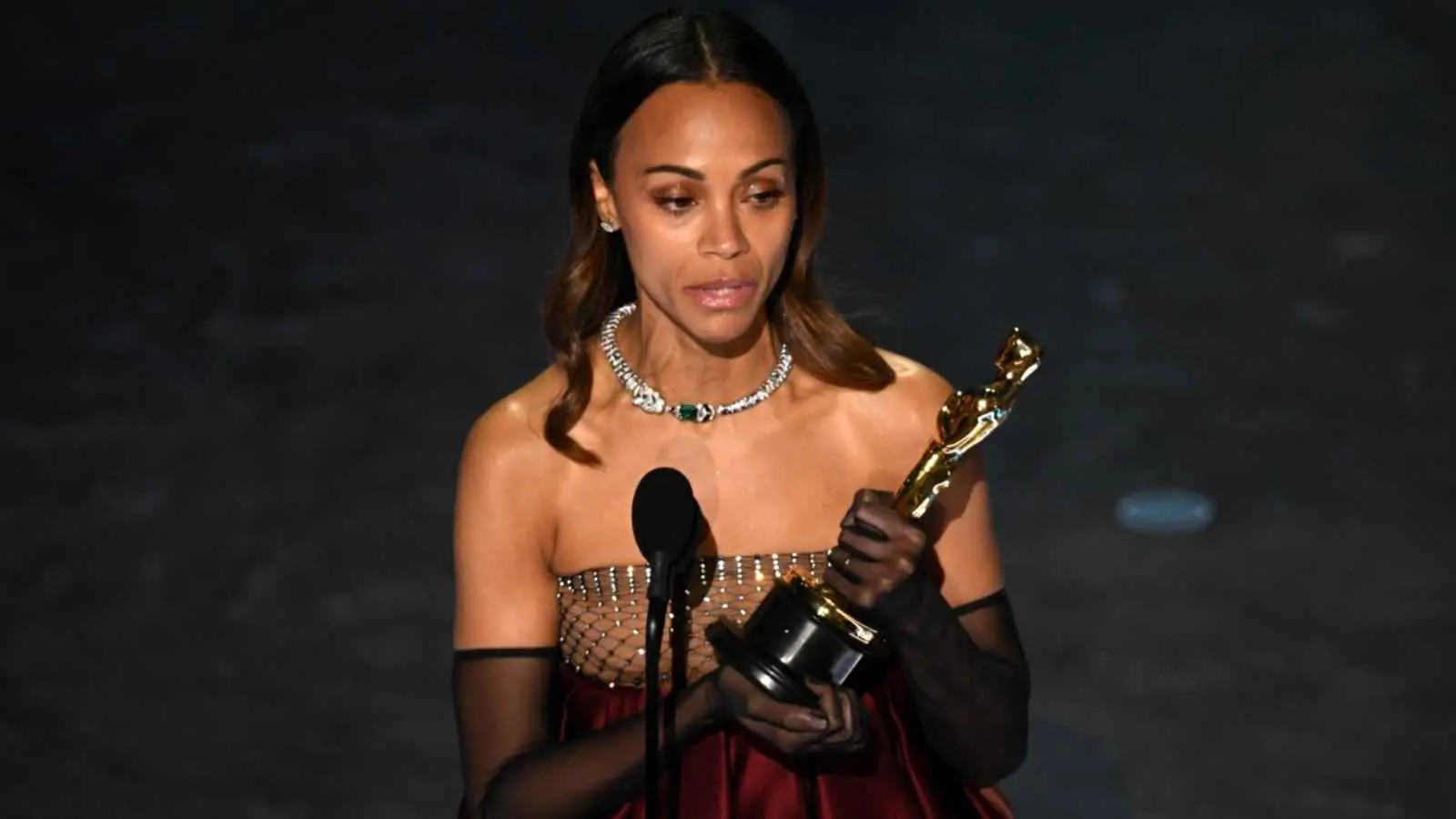 "إميليا بيريز" يحصد جائزتي أوسكار عن أفضل ممثلة وأغنية