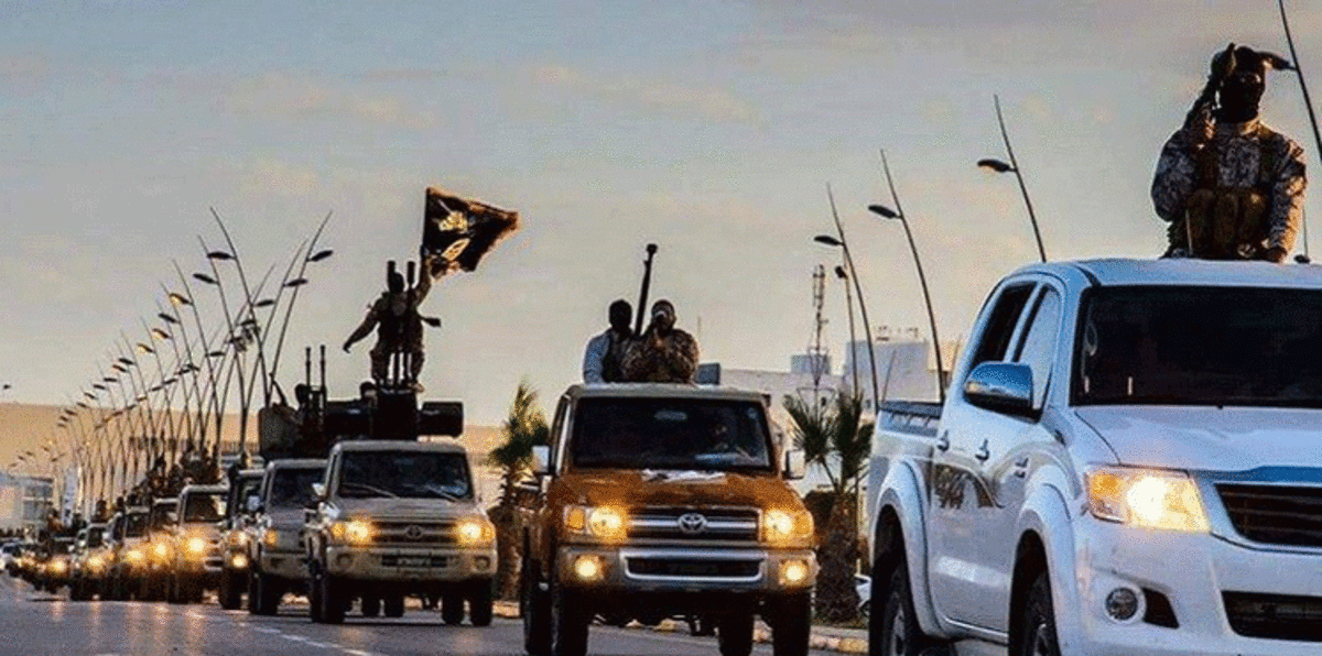 داعش ينهار في سرت الليبية ومسلّحوه يسلّمون أنفسهم