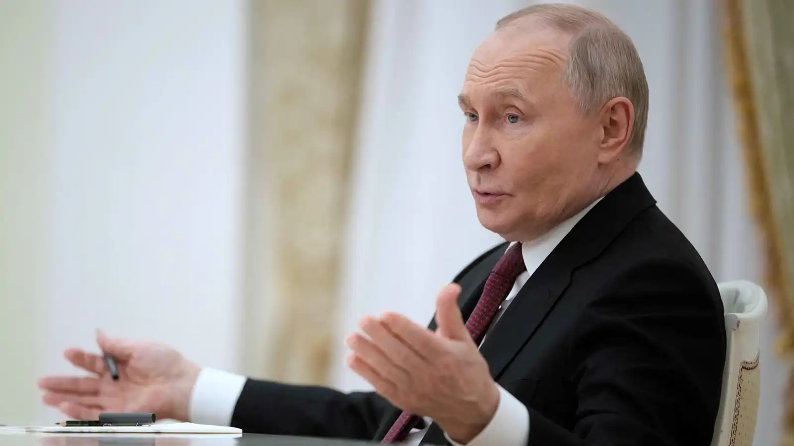 من الاقتصاد إلى الحرب والسلام.. بوتين يعقد مؤتمرًا "ماراثونيًا" الجمعة