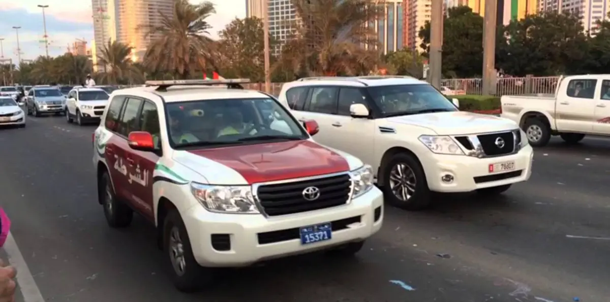 شرطة أبوظبي تلغي قرار تخفيض نسبة 50% من قيمة المخالفات المرورية