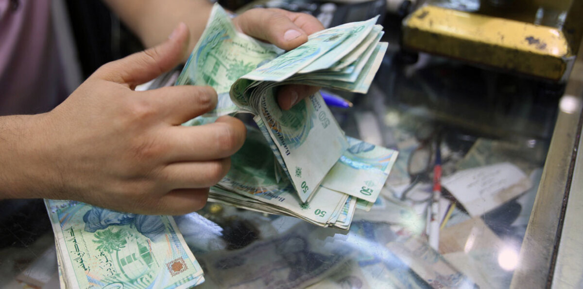 تونس "تغرق" في الديون وتحذيرات من سياسة الاقتراض الخارجي