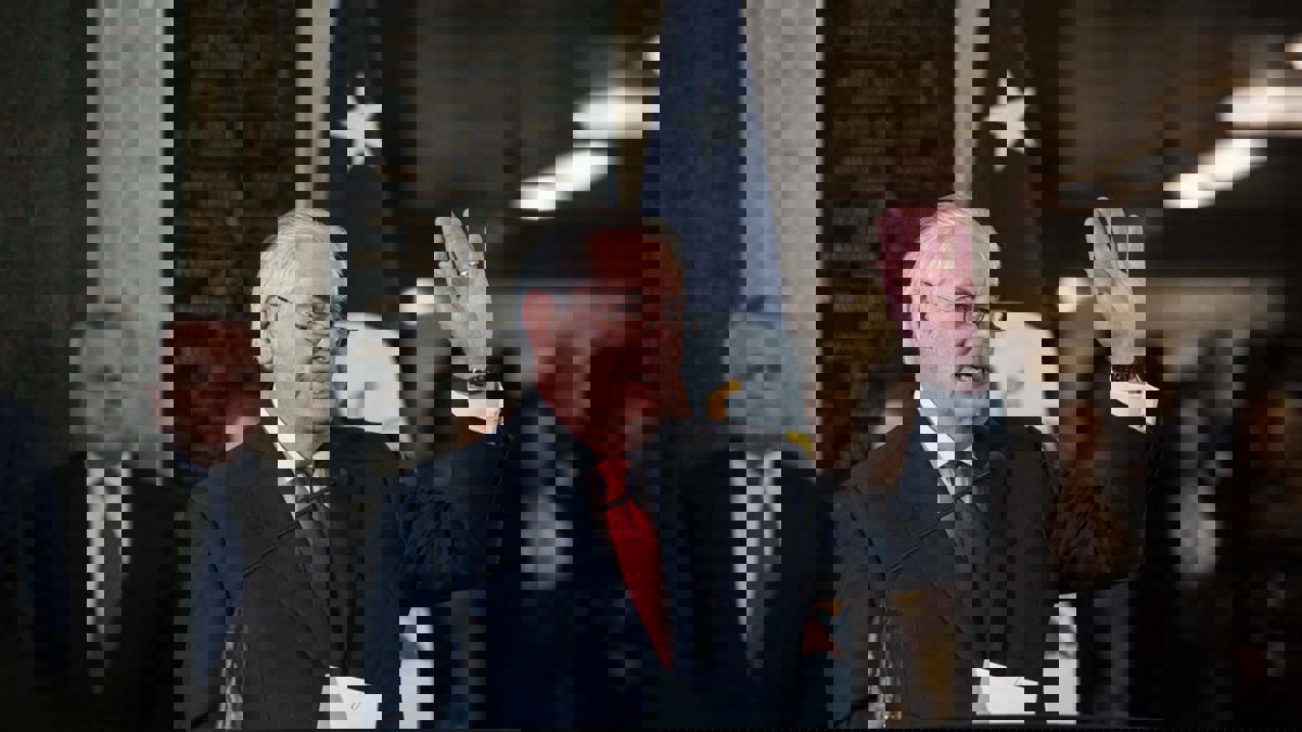 محاكمة تاريخية لشركة "إكسون موبيل" الأمريكية والشاهد الرئيس ريك تيلرسون