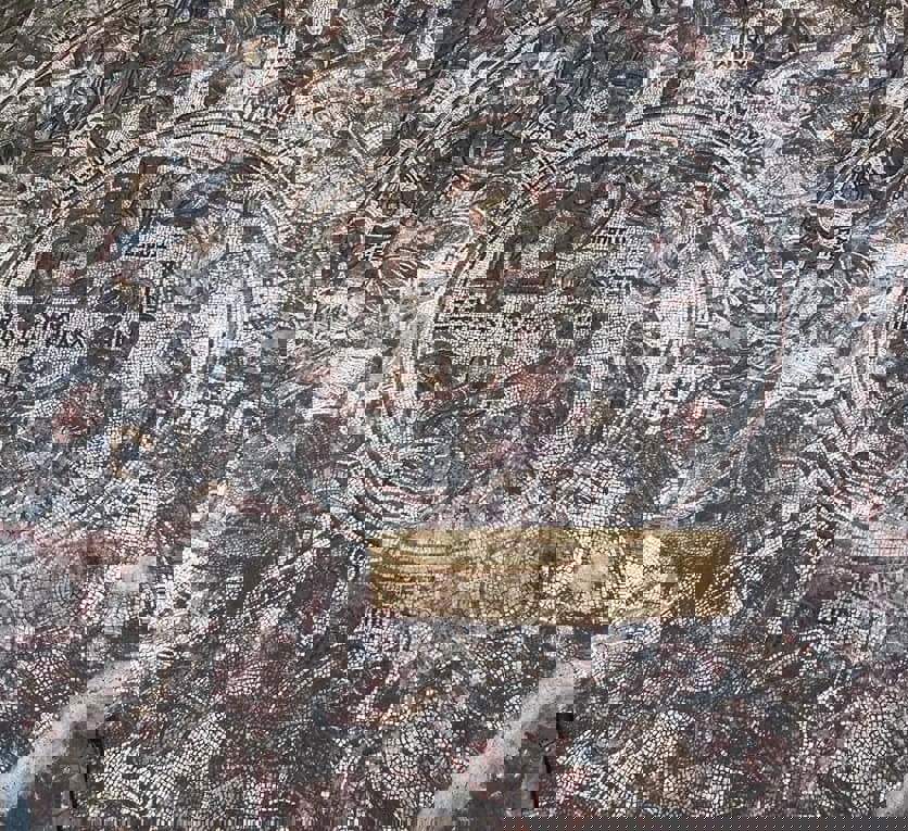 "فسيفساء الرستن" السورية.. كنز أثري وأساطير رومانية