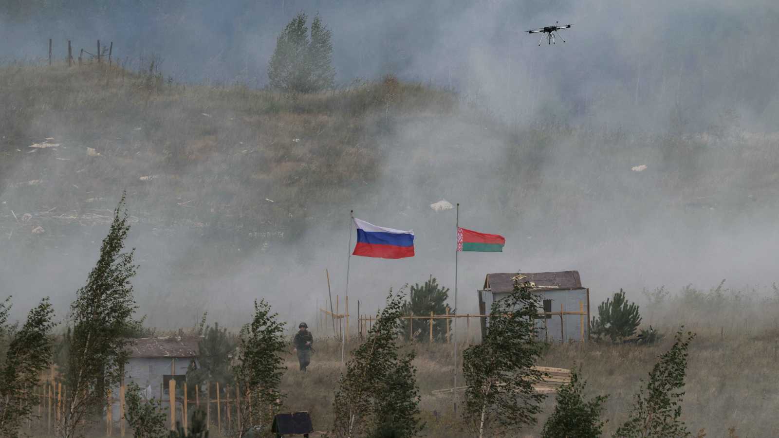 موسكو ترفع سقف التحذير.. مخاوف من انزلاق نزاع أوكرانيا إلى "حرب هجينة" مع الغرب