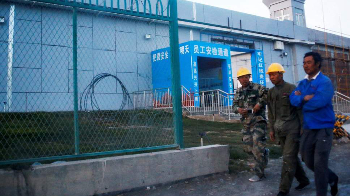 تقرير: الصين أجبرت مسلمين على شرب الخمر وأكل الخنزير في احتفالات العام الجديد