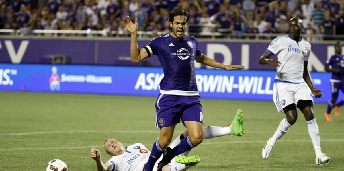 البرازيل تستعين بخدمات كاكا في كوبا أمريكا