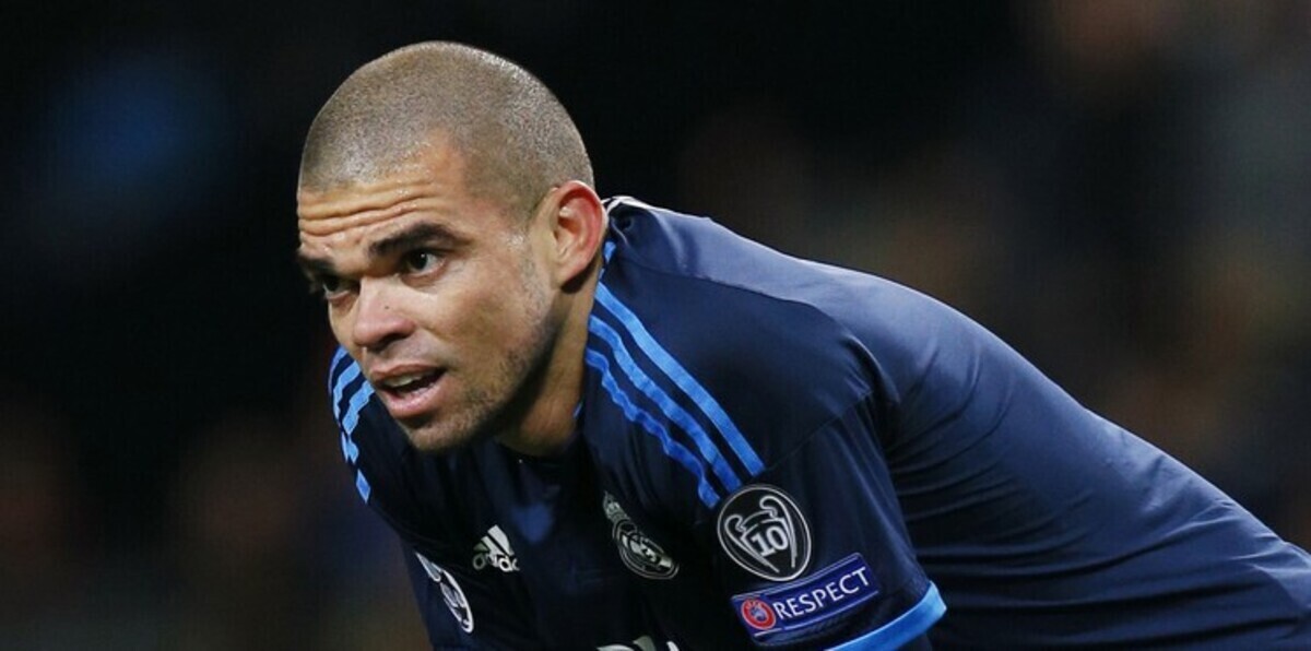 بيبي: كنت سأعمل سائقًا لو لم ألعب كرة القدم