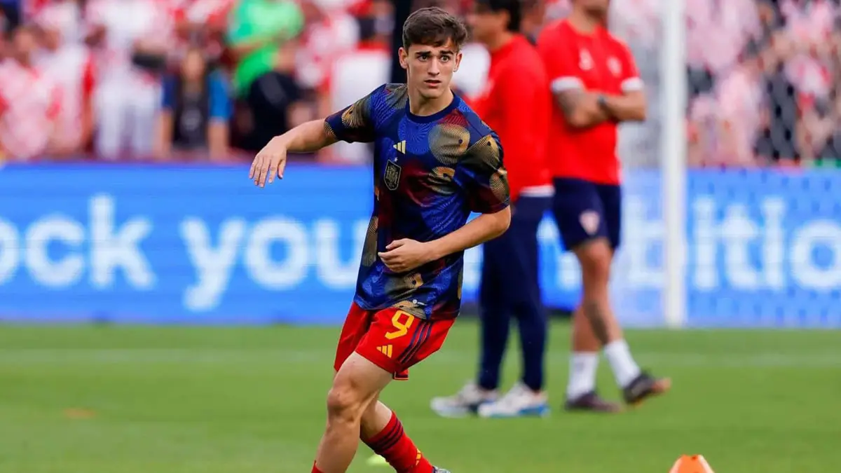 تقرير: إصابة غافي في تدريبات المنتخب الإسباني