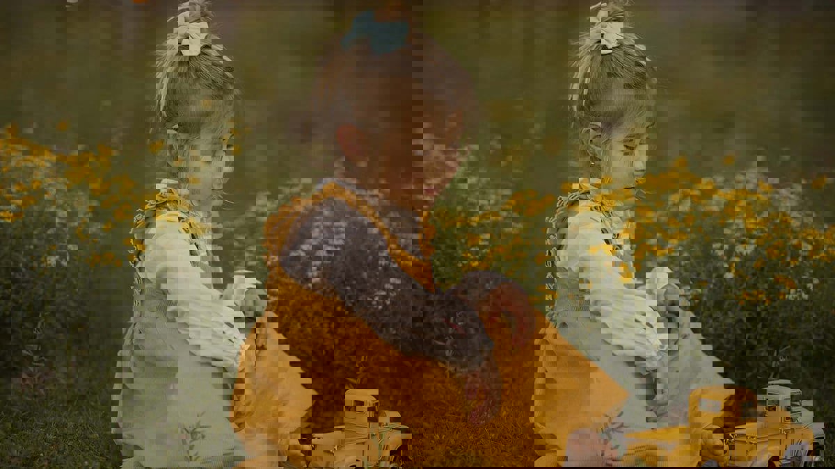 كيف يصنع الآباء أطفالا نرجسيين؟