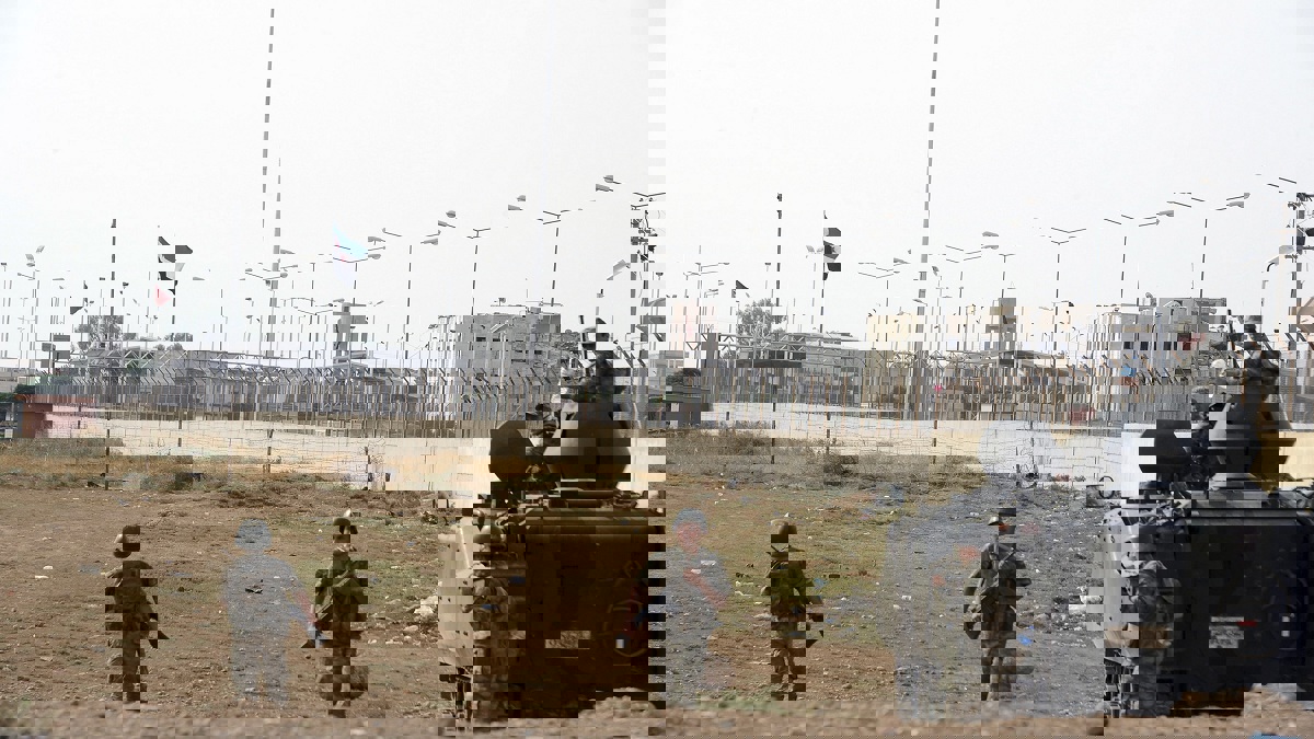 تقارير حقوقية: فصائل موالية لتركيا "تتفنن" في ابتزاز مدنيي عفرين شمال سوريا