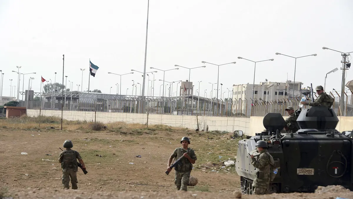 تقارير حقوقية: فصائل موالية لتركيا "تتفنن" في ابتزاز مدنيي عفرين شمال سوريا