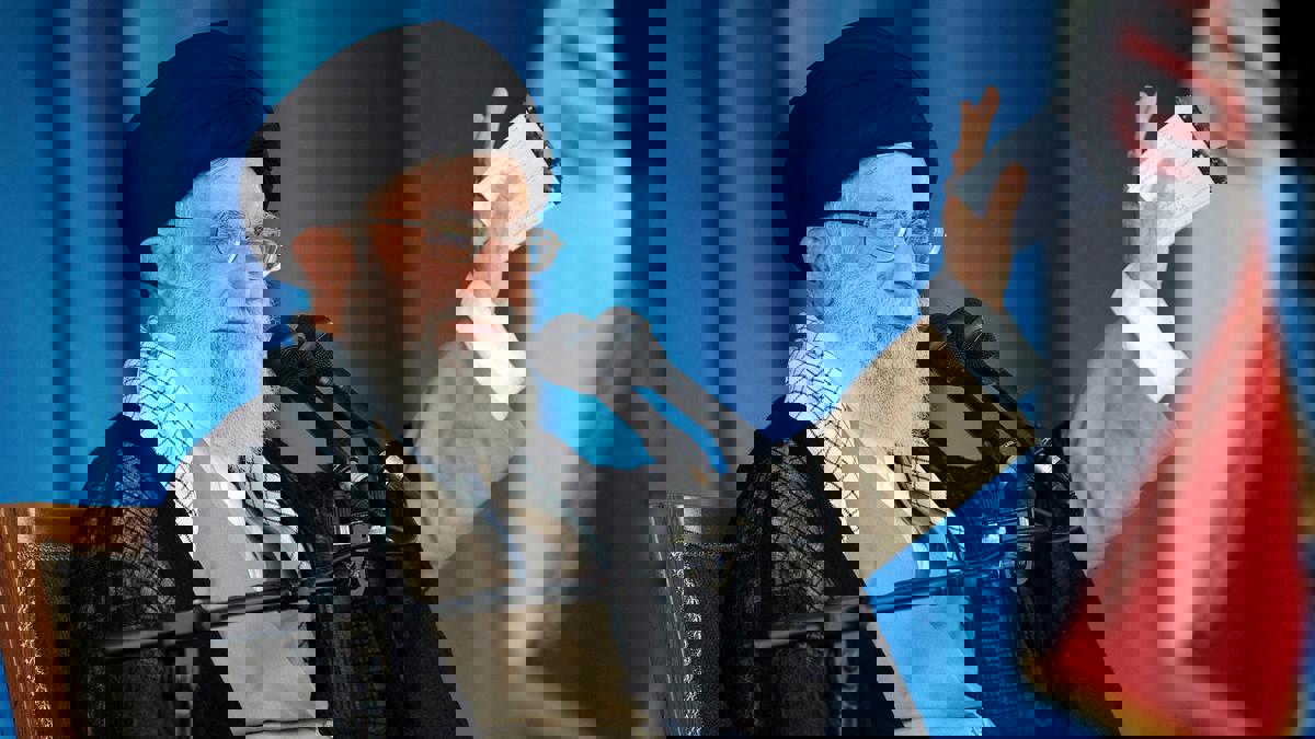 تقرير: مشروع "خامنئي" الاقتصادي يدمر المصادر الطبيعية والبيئية في إيران‎