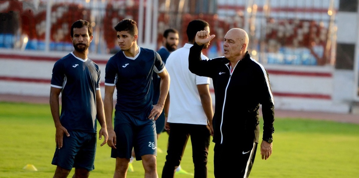 حقيقة طلب كريستيان غروس "مهاجمًا ومساكًا" لتدعيم صفوف نادي الزمالك في يناير