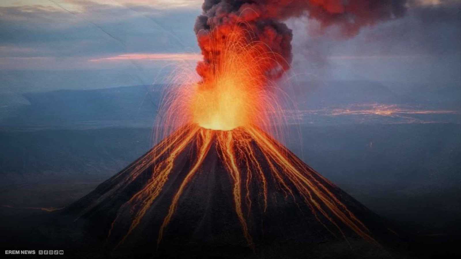 كيلويا يثور مجدداً.. الحمم تتصاعد و"شعر بيليه" يهدد المنطقة (فيديو إرم)