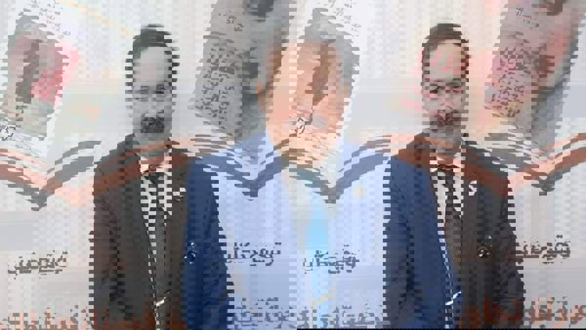 وليد الصراف: الشعر مدينة مزدحمة والناقد شرطي المرور 