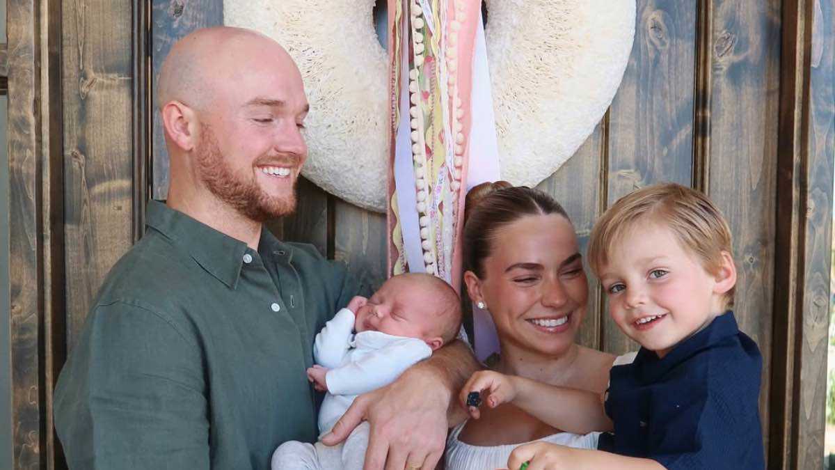 بعد غرق طفلهما.. زوج إميلي كايزر مهدّد بالسجن