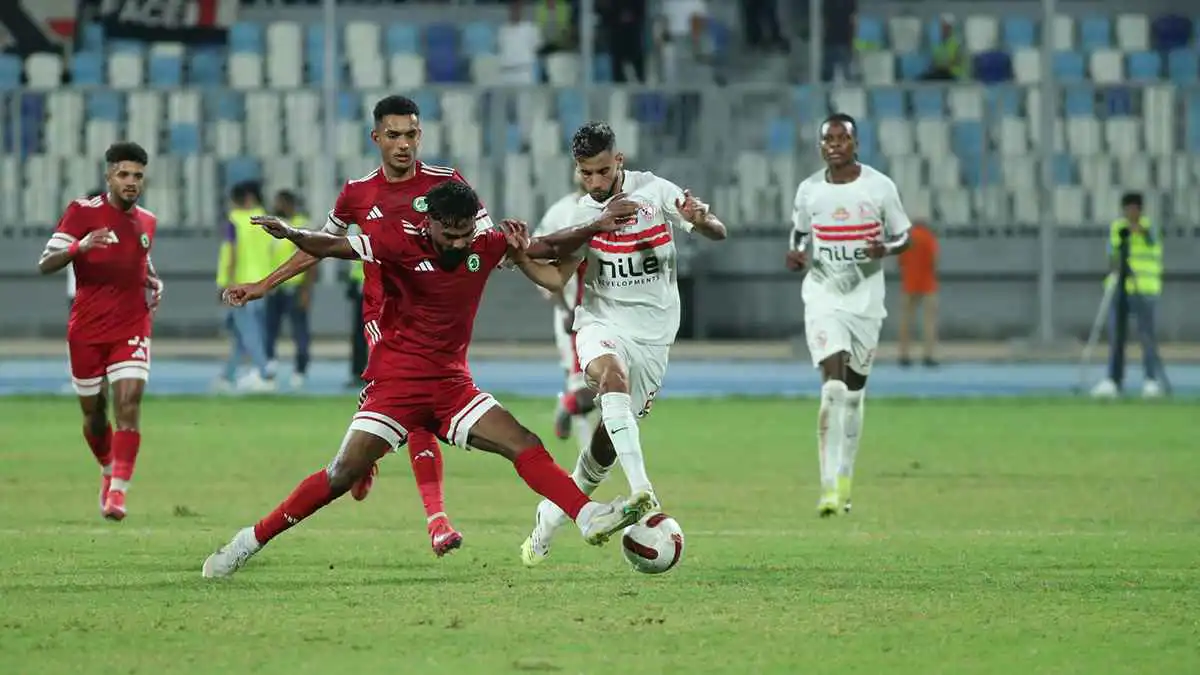 بعد تألقه ضد الزمالك.. جون إدوارد ينقض على "جوهرة" الدوري المصري
