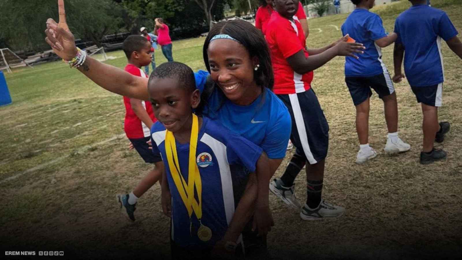 شيلي آن فريزر برايس وابنها