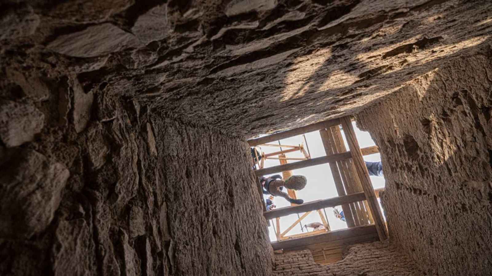 اكتشاف نقش فرعوني لـ"رمسيس الثالث" في الأردن