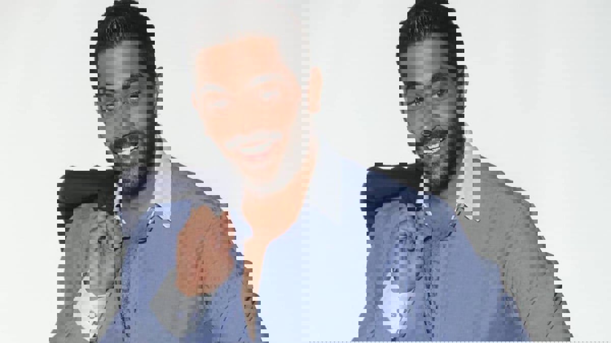 محام يناشد وزير الداخلية المصري بالقبض على الفنان أحمد فلوكس