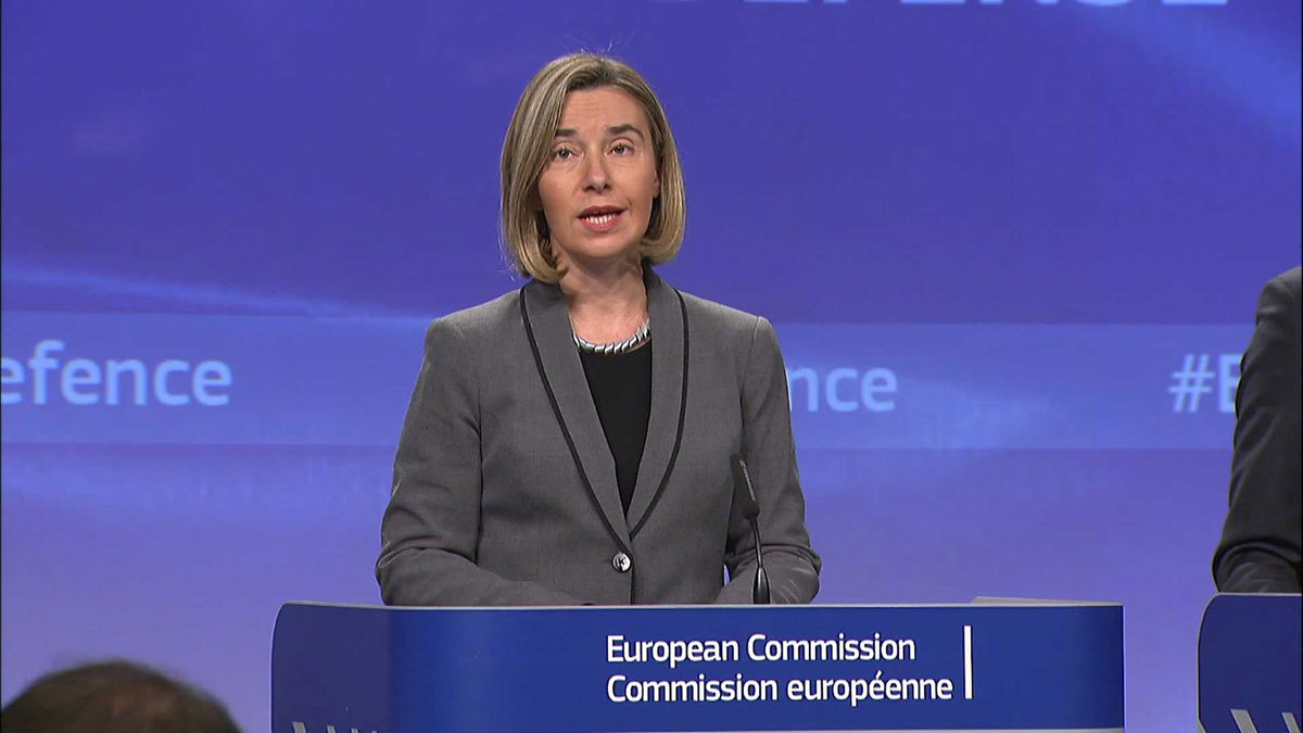 الاتحاد الأوروبي يُلوح بتشكيل لجنة مشتركة لبحث "التجاوزات" النووية الإيرانية